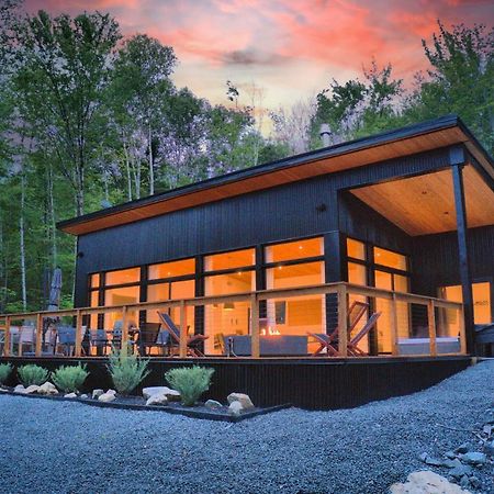 Kallm-Mont-Tremblant Chalet With Hot Tub, Pond & Beach On Private 7Acre Estate Lac-Superieur 外观 照片