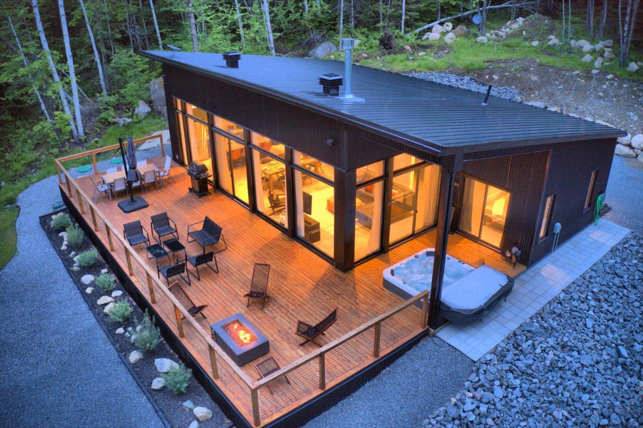 Kallm-Mont-Tremblant Chalet With Hot Tub, Pond & Beach On Private 7Acre Estate Lac-Superieur 外观 照片