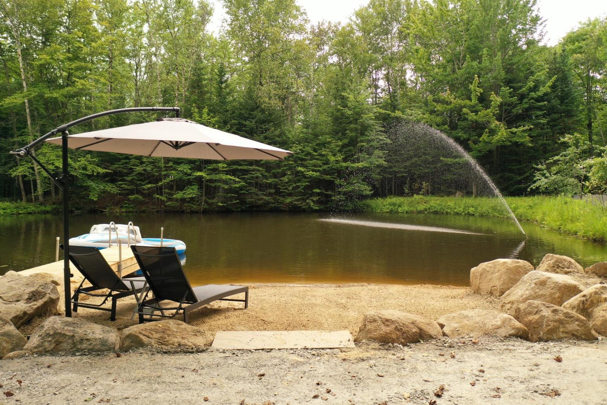 Kallm-Mont-Tremblant Chalet With Hot Tub, Pond & Beach On Private 7Acre Estate Lac-Superieur 外观 照片